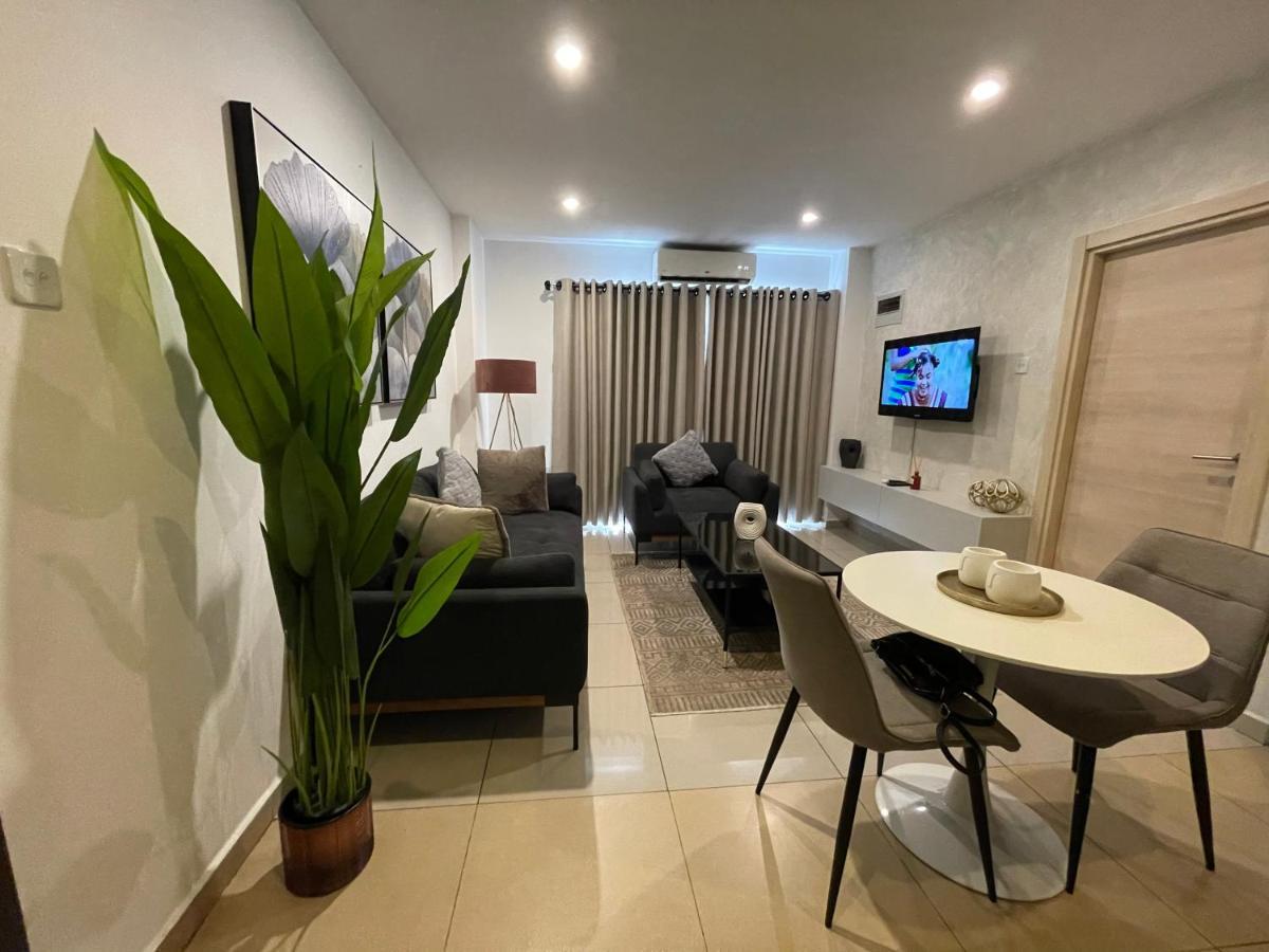 Gallery Luxury Suites Accra Extérieur photo