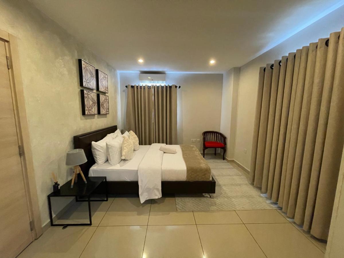 Gallery Luxury Suites Accra Extérieur photo