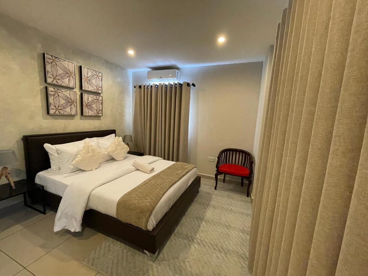Gallery Luxury Suites Accra Extérieur photo