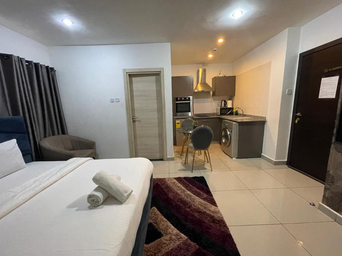 Gallery Luxury Suites Accra Extérieur photo