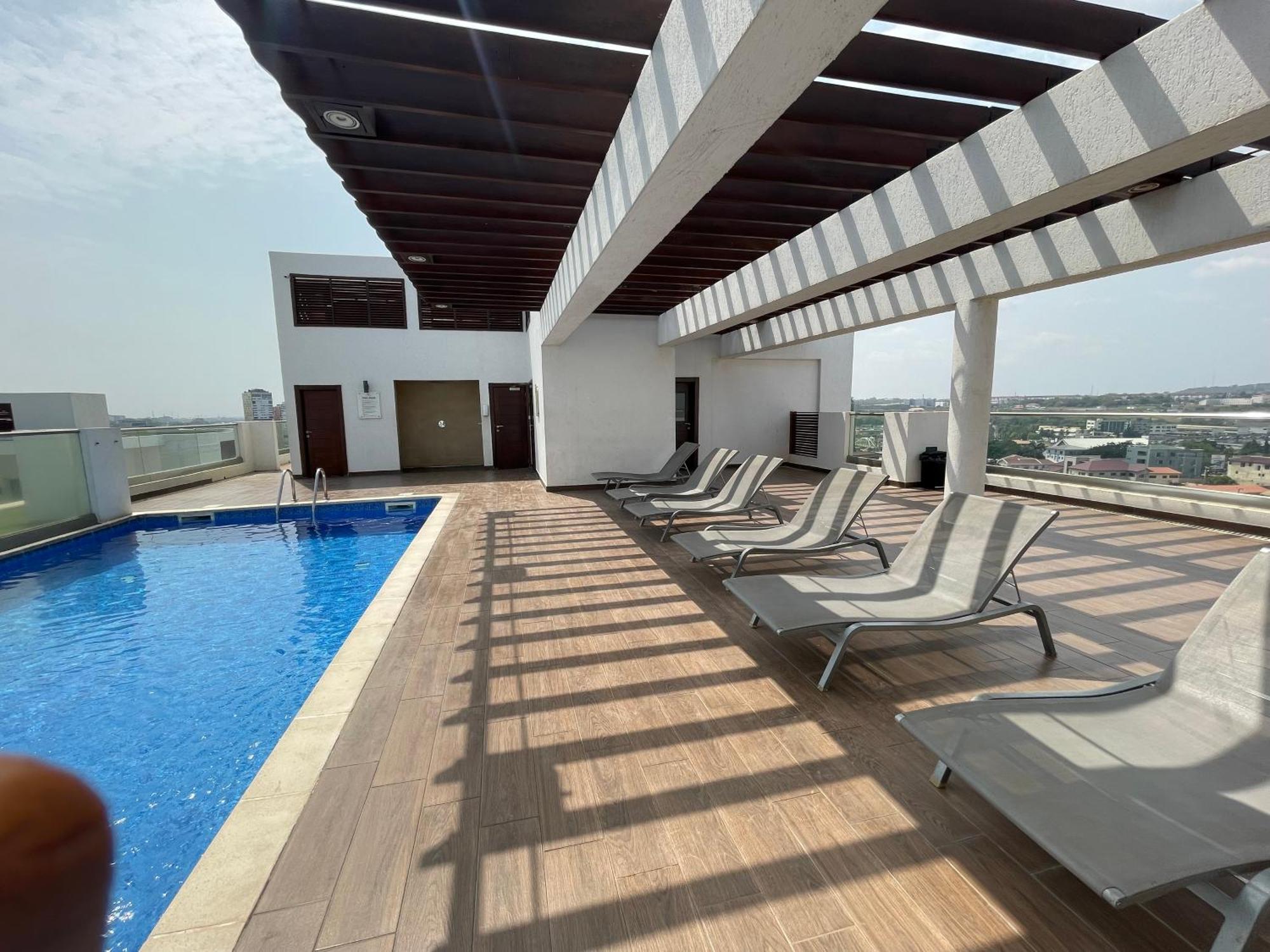 Gallery Luxury Suites Accra Extérieur photo