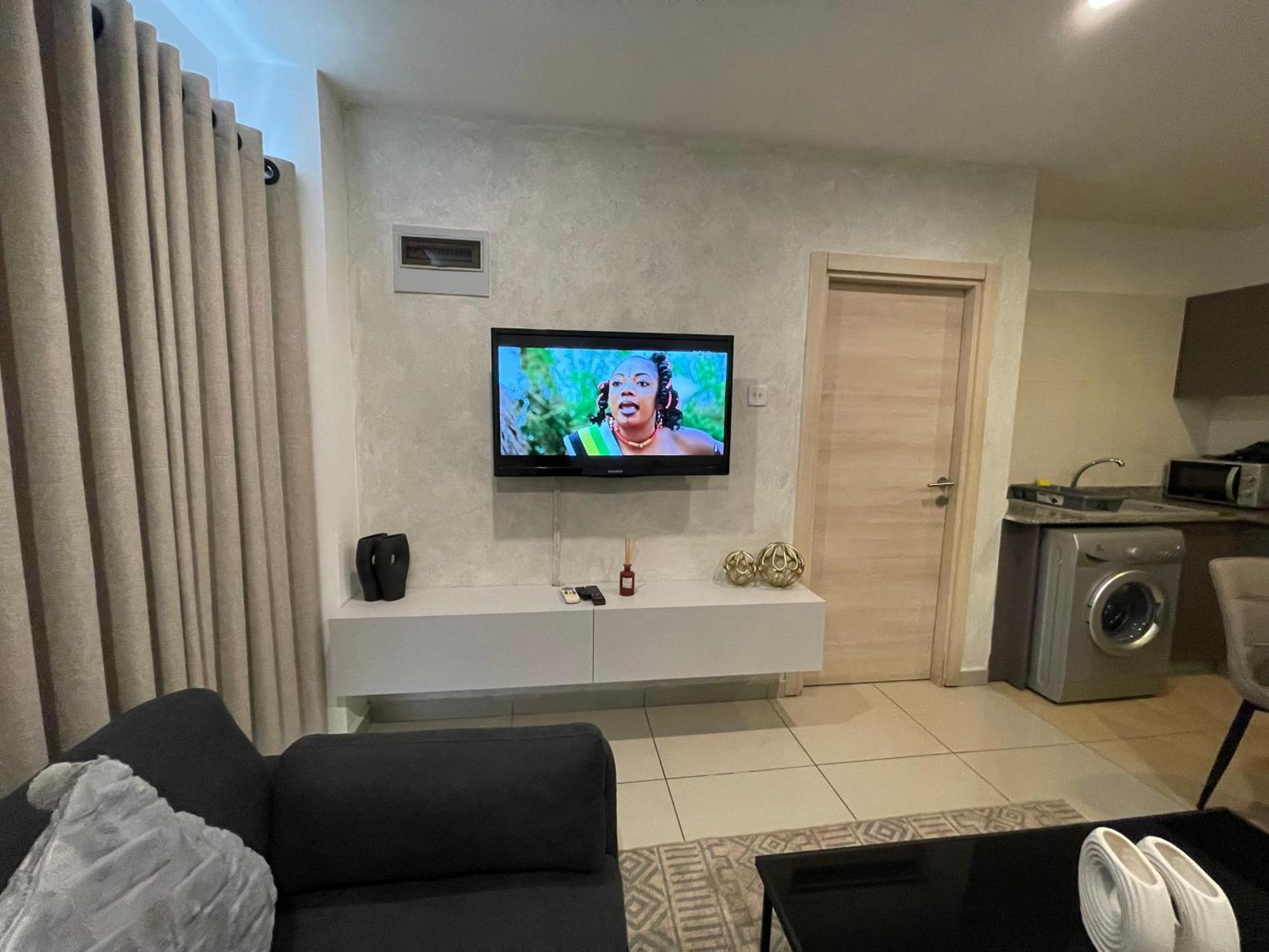 Gallery Luxury Suites Accra Extérieur photo
